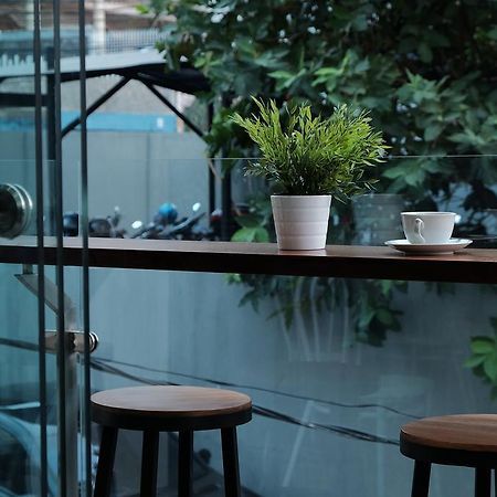 Flat06.Tendean Джакарта Екстериор снимка